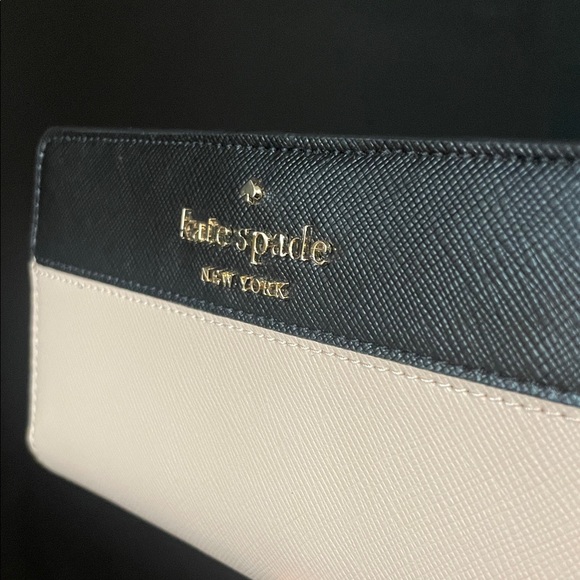 $169 MSRP NWT kate spade Two-Tone Continental Wallet - Black & Light Beige - Picture 3 of 13